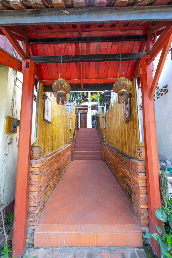 Mekong Chidlatda Villa Luang Prabang Exterior photo